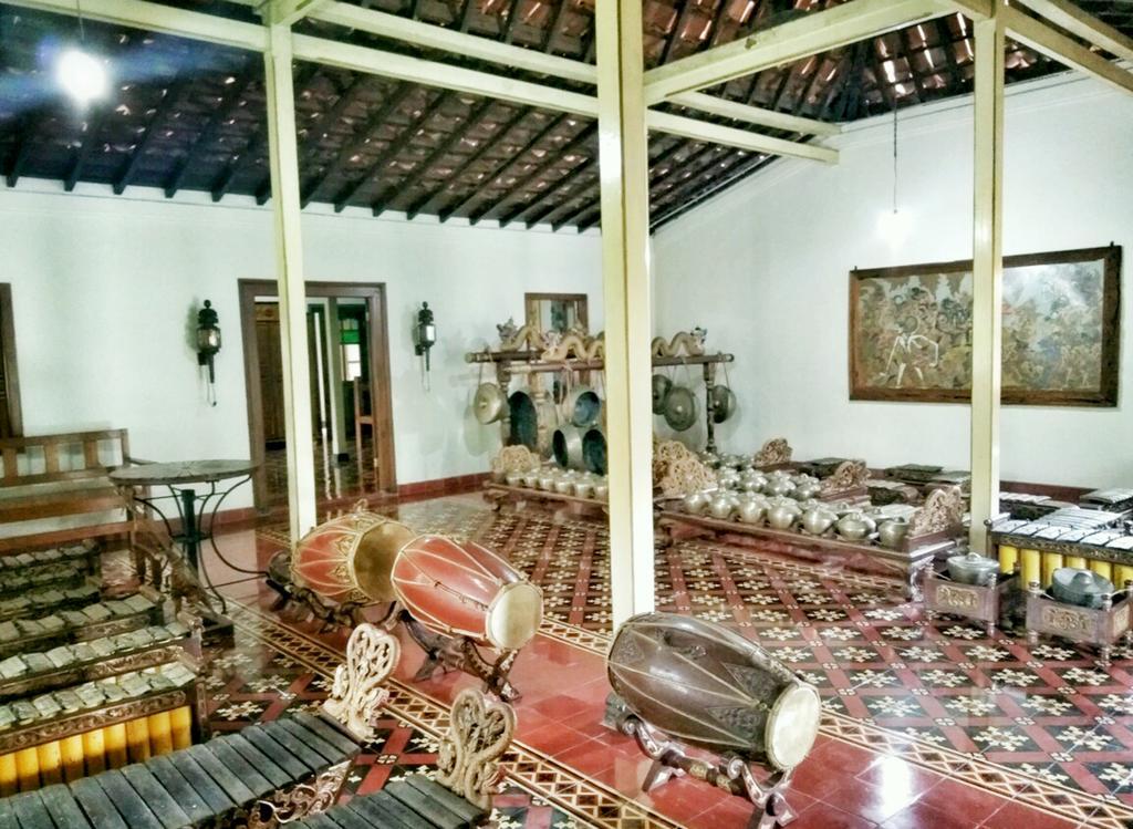 Omah Pitoe Yogya Homestay Yogyakarta Exterior photo